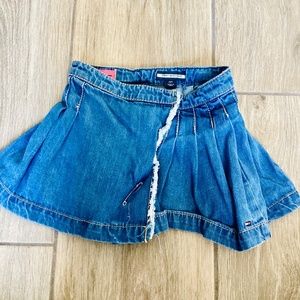 Tommy Hilfiger skirt